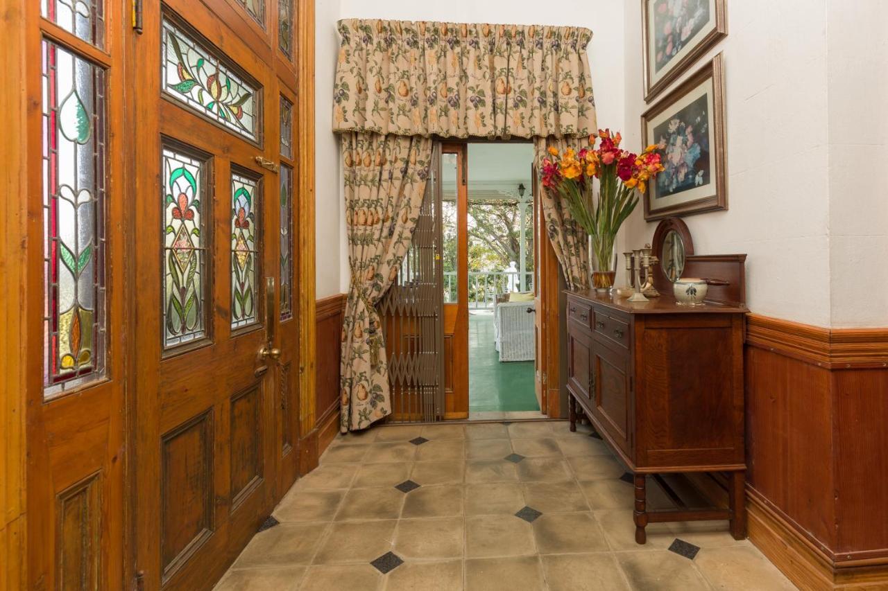 Royston Hall Historical Guesthouse Umtentweni Eksteriør bilde