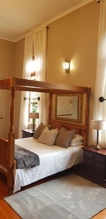 Royston Hall Historical Guesthouse Umtentweni Eksteriør bilde